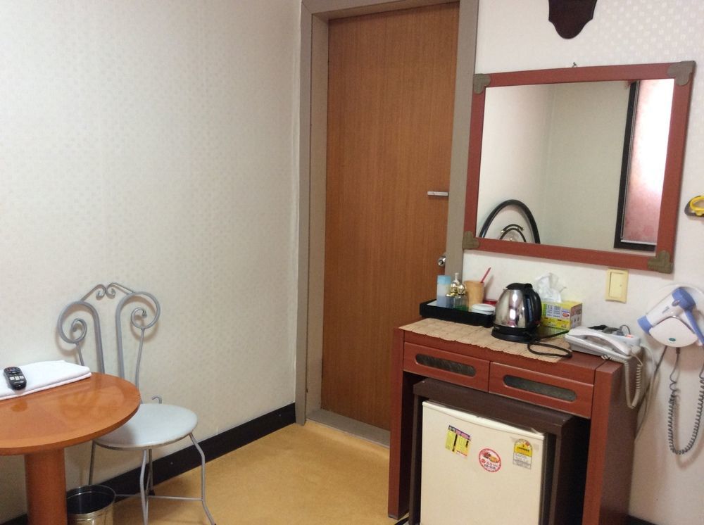 Busanjang Motel Luaran gambar